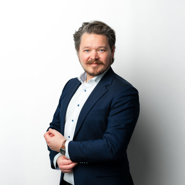 Roope Ruotsalainen, Brändi- ja asiakkuusjohtaja, Saka